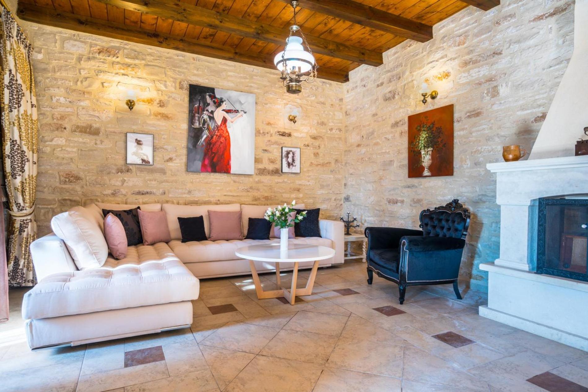 Marcos Chara In Asteri Villa *