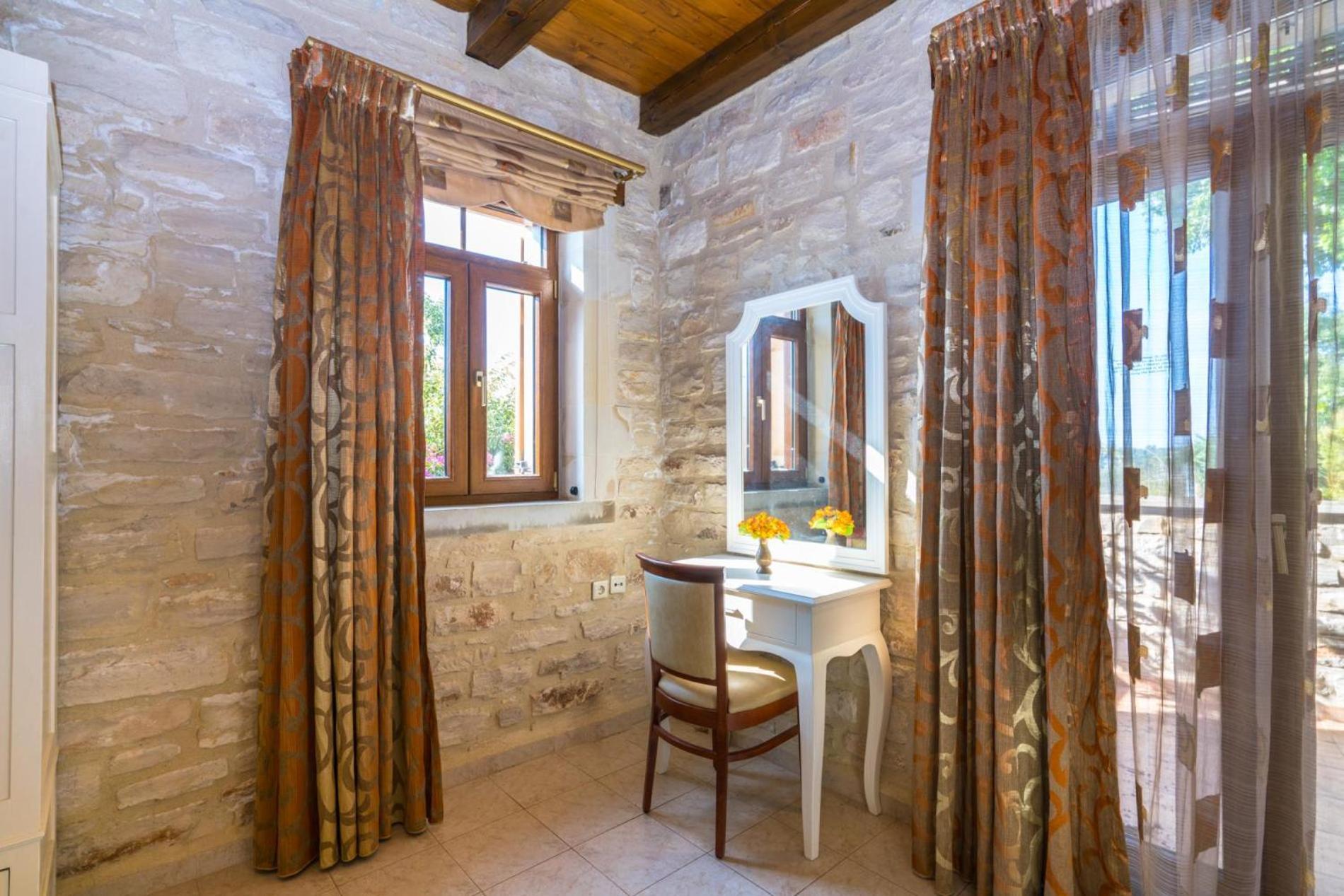 Villa Marcos Chara In Asteri