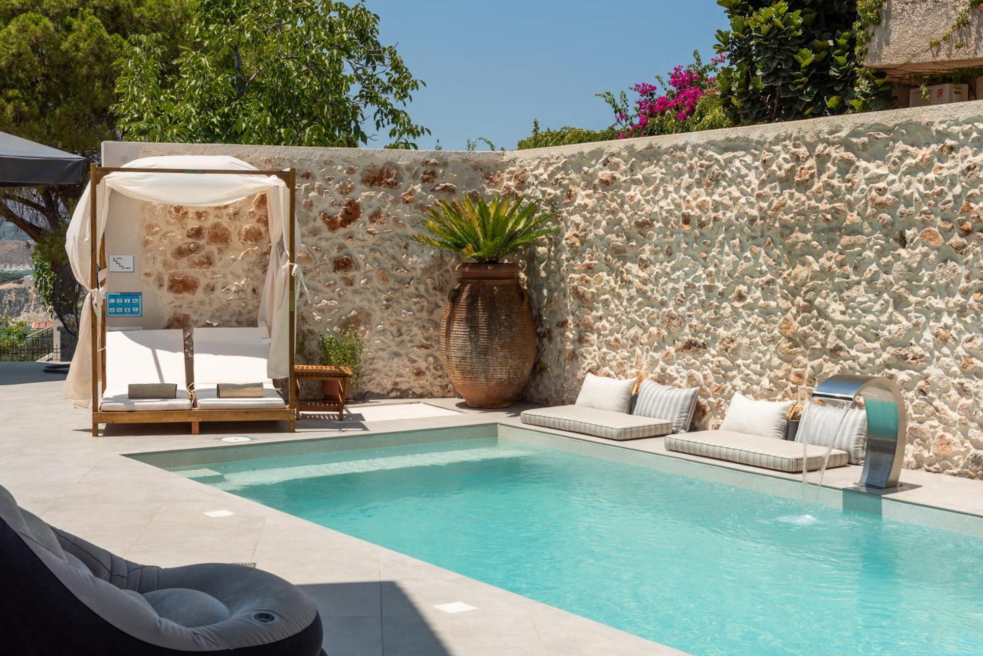 Paul By Posarellivillas Villa