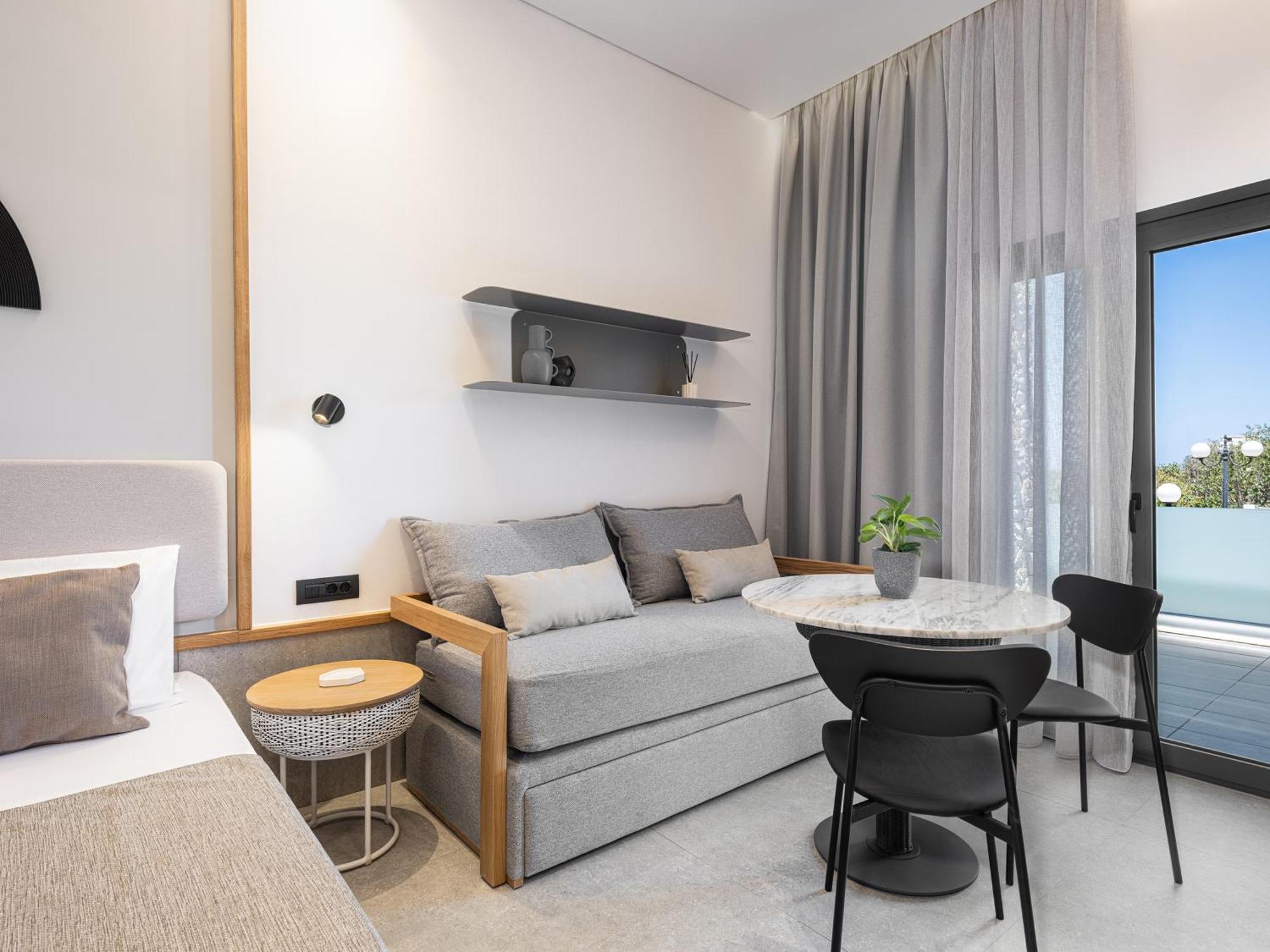 Aparthotel Nontas