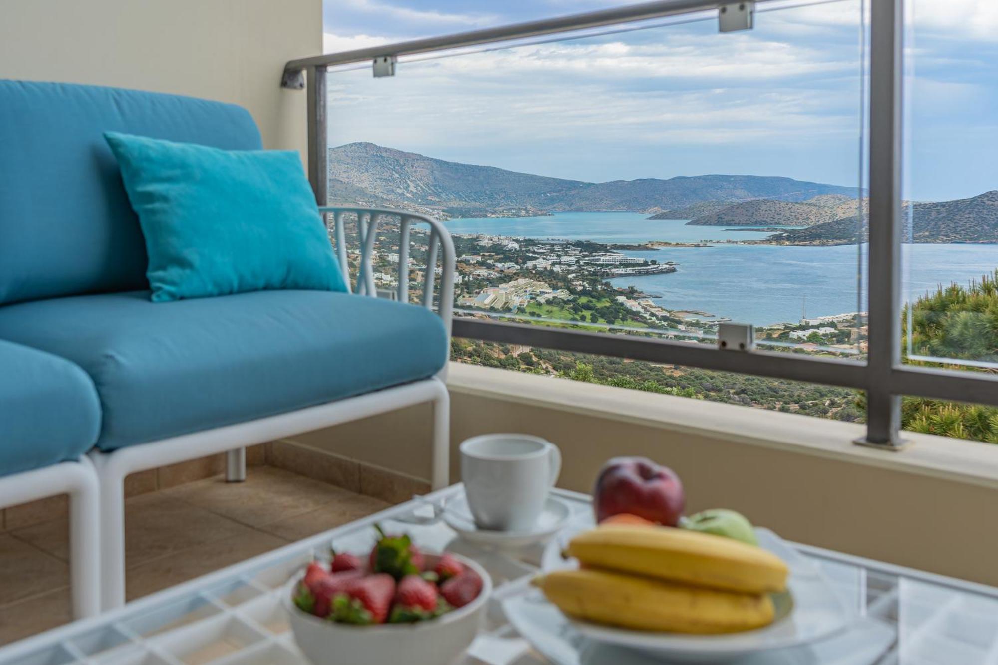 Sunrise Villa *