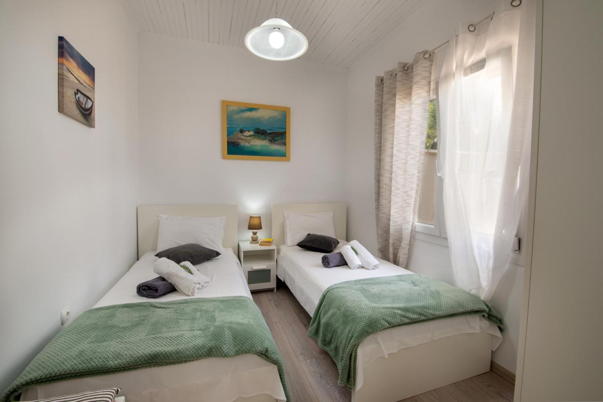 Loggos Seaview With Private Pool By Konnect Villa