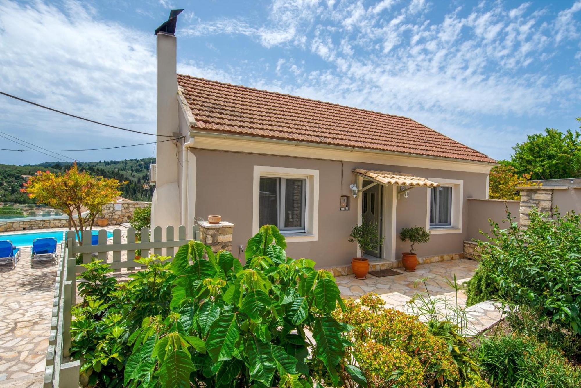Villa Loggos Seaview With Private Pool By Konnect *