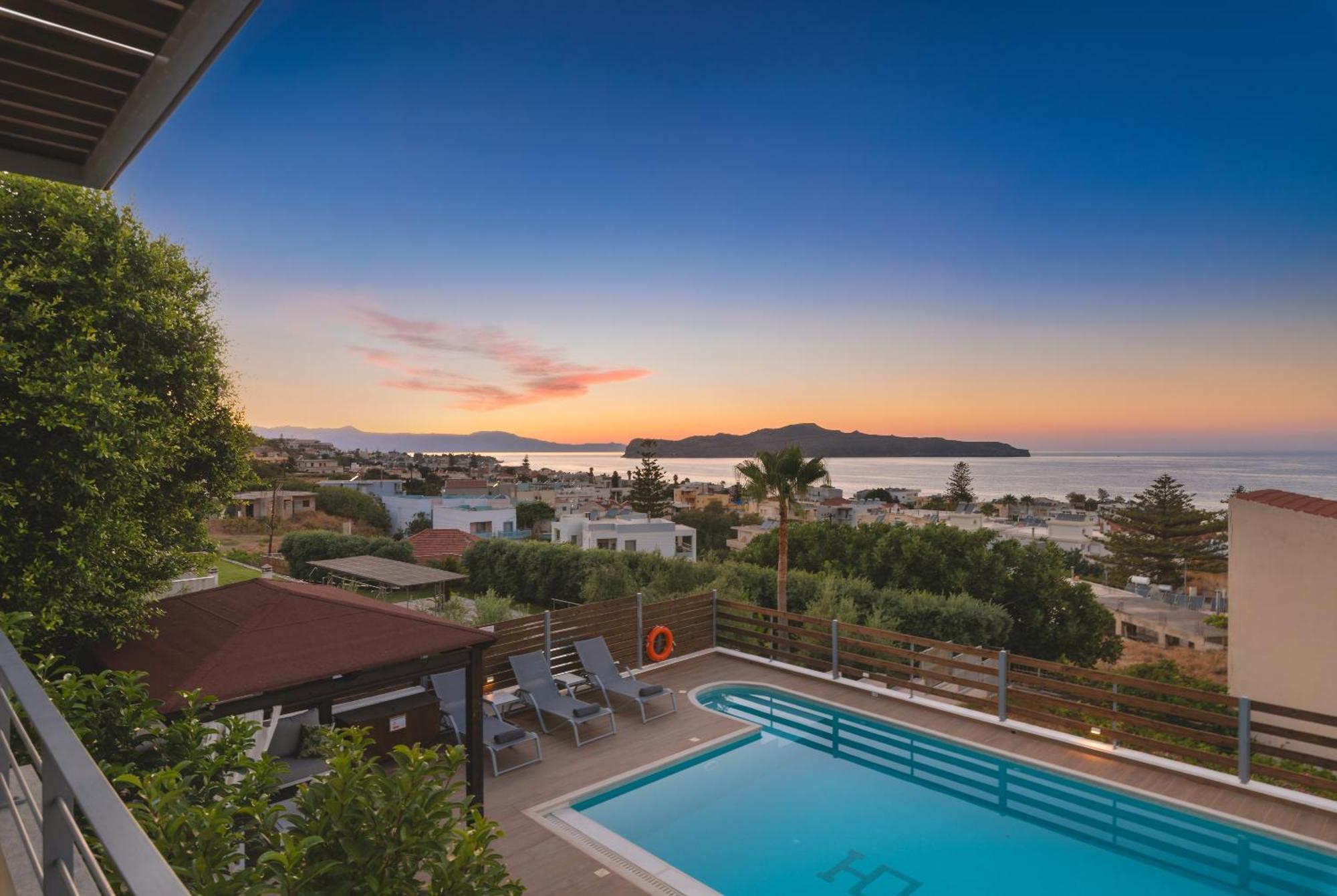 Villa Seaview Garden - Heated Pool & Sauna Stalos