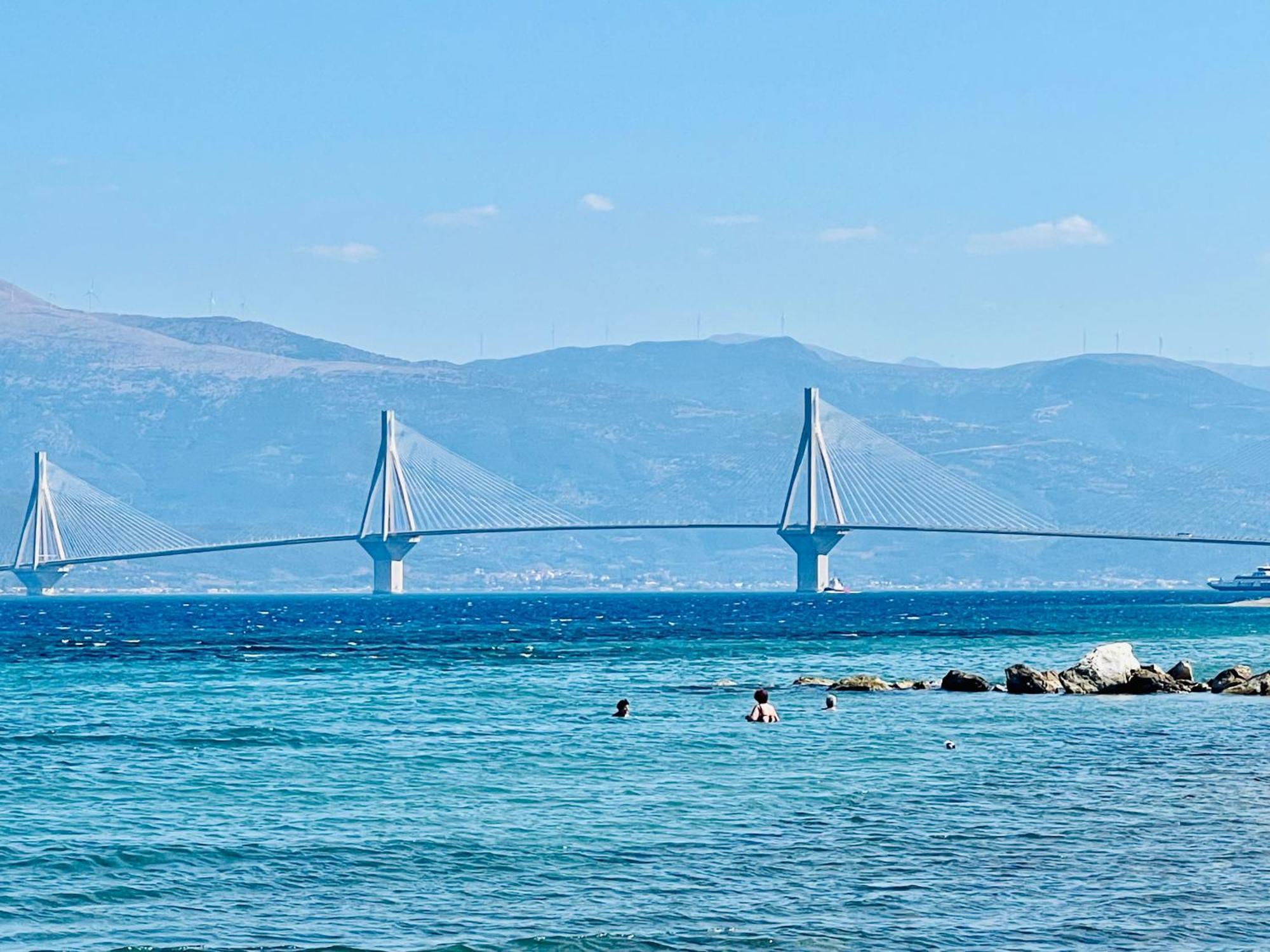Chryssa's Deluxe * Patras