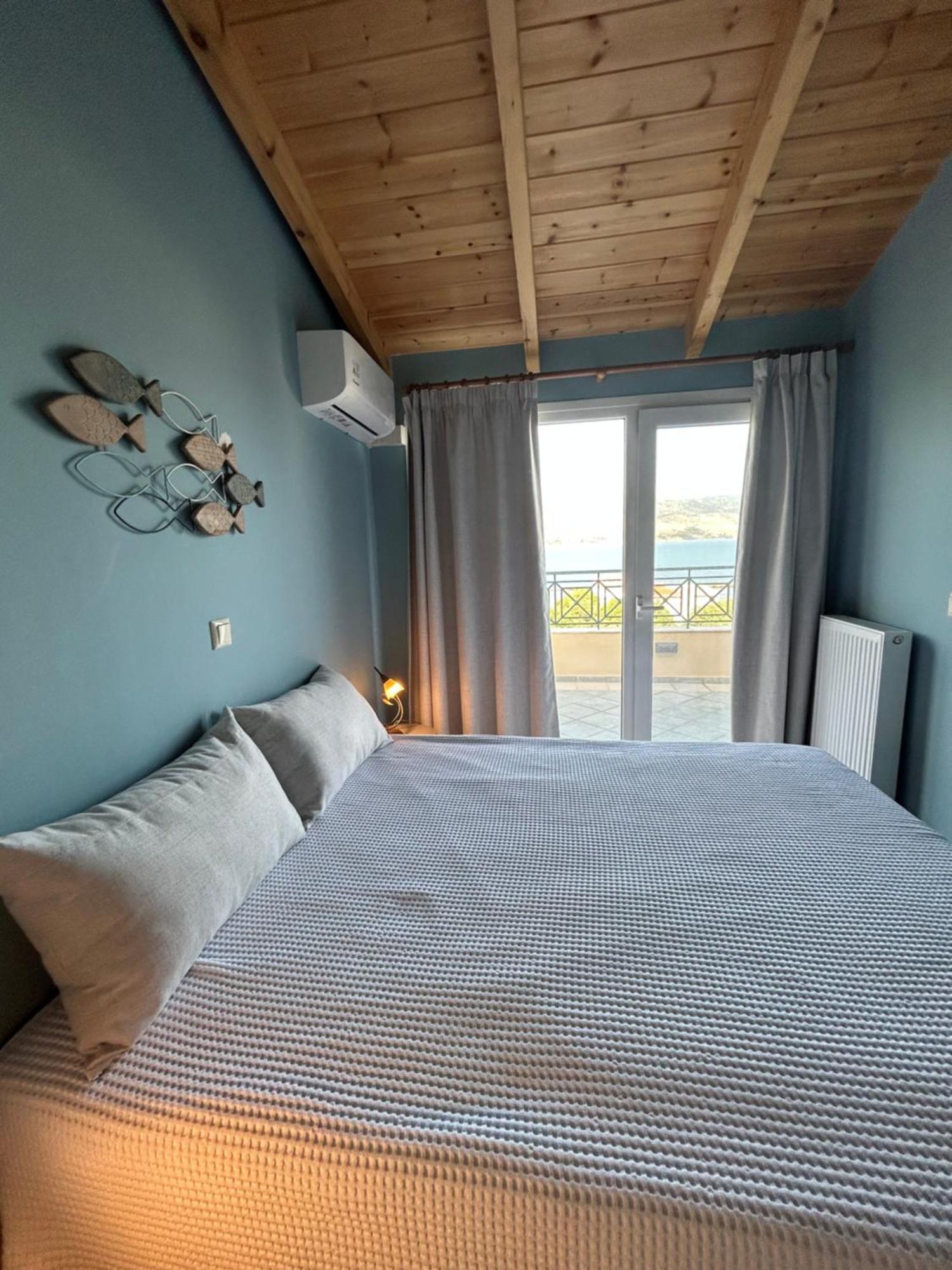 Emelia Apartment Lixouri