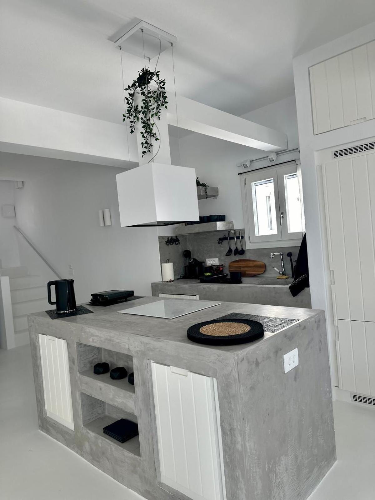 Villa Blue Rock Piso Livadi