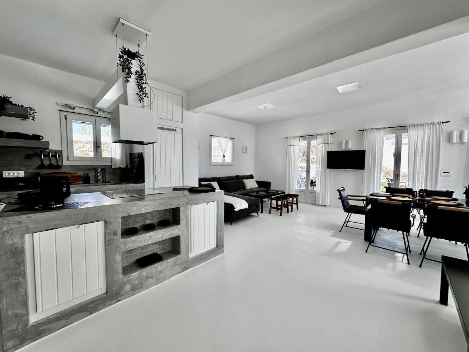 Blue Rock Villa