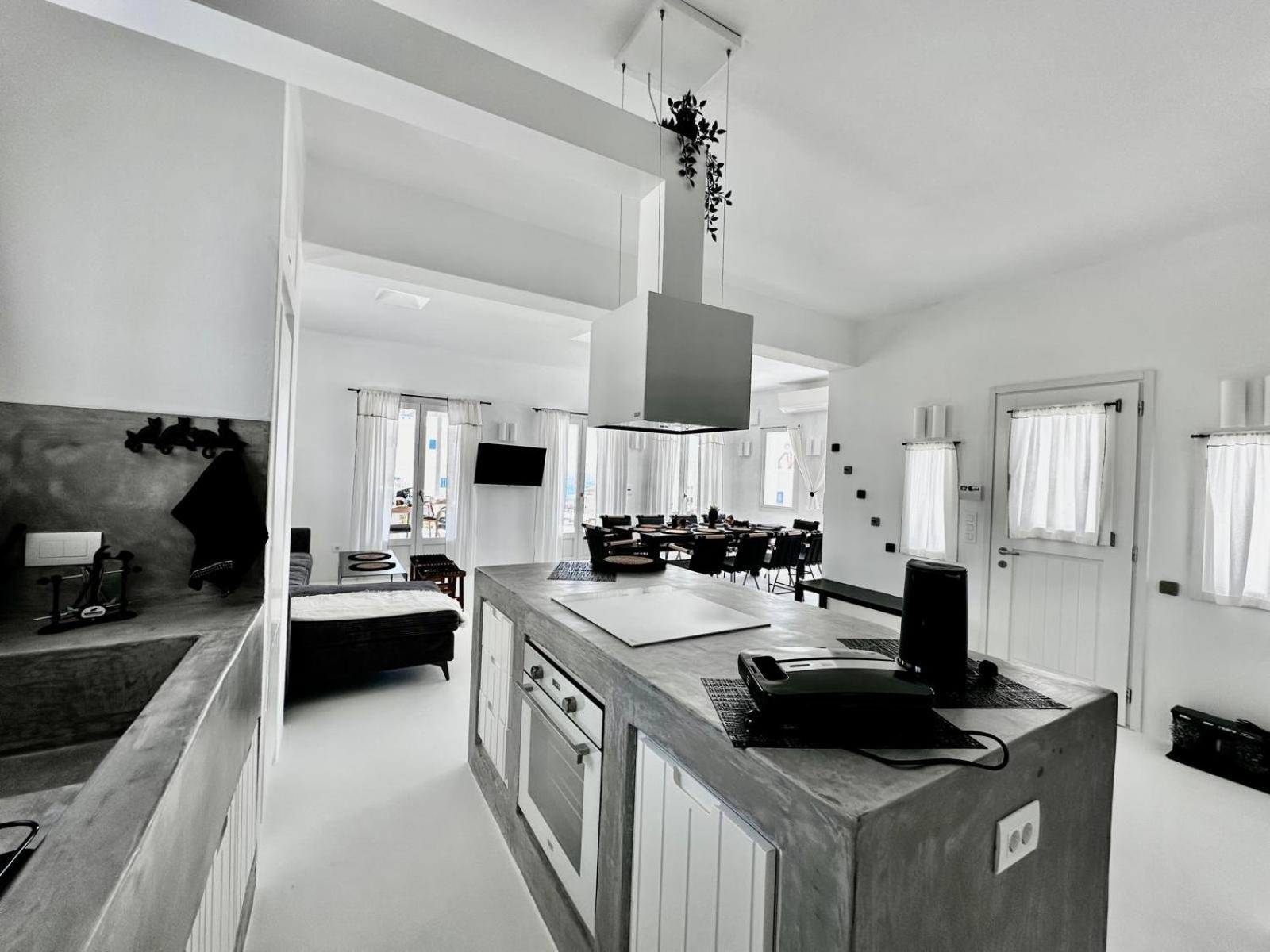 Villa Blue Rock