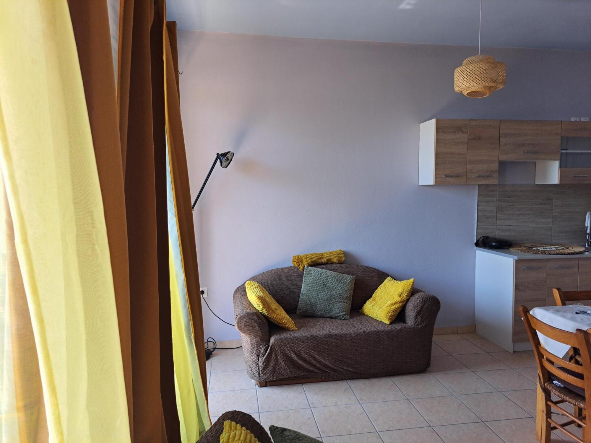 Seashell Apartment *