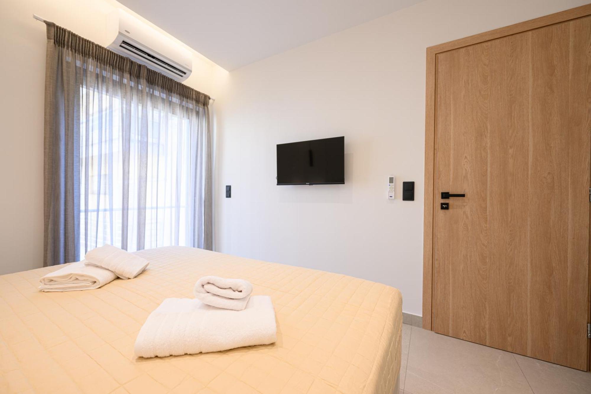 Hidden Gem By The Sea Apartment