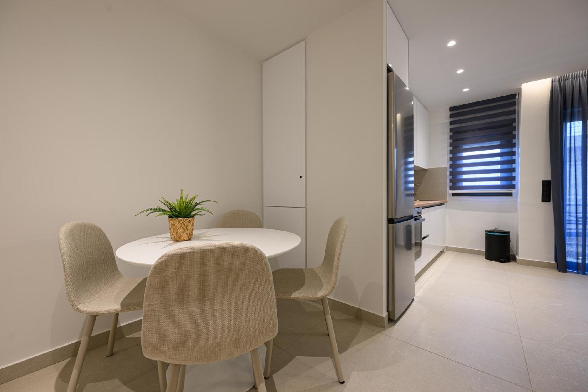Hidden Gem By The Sea Apartment