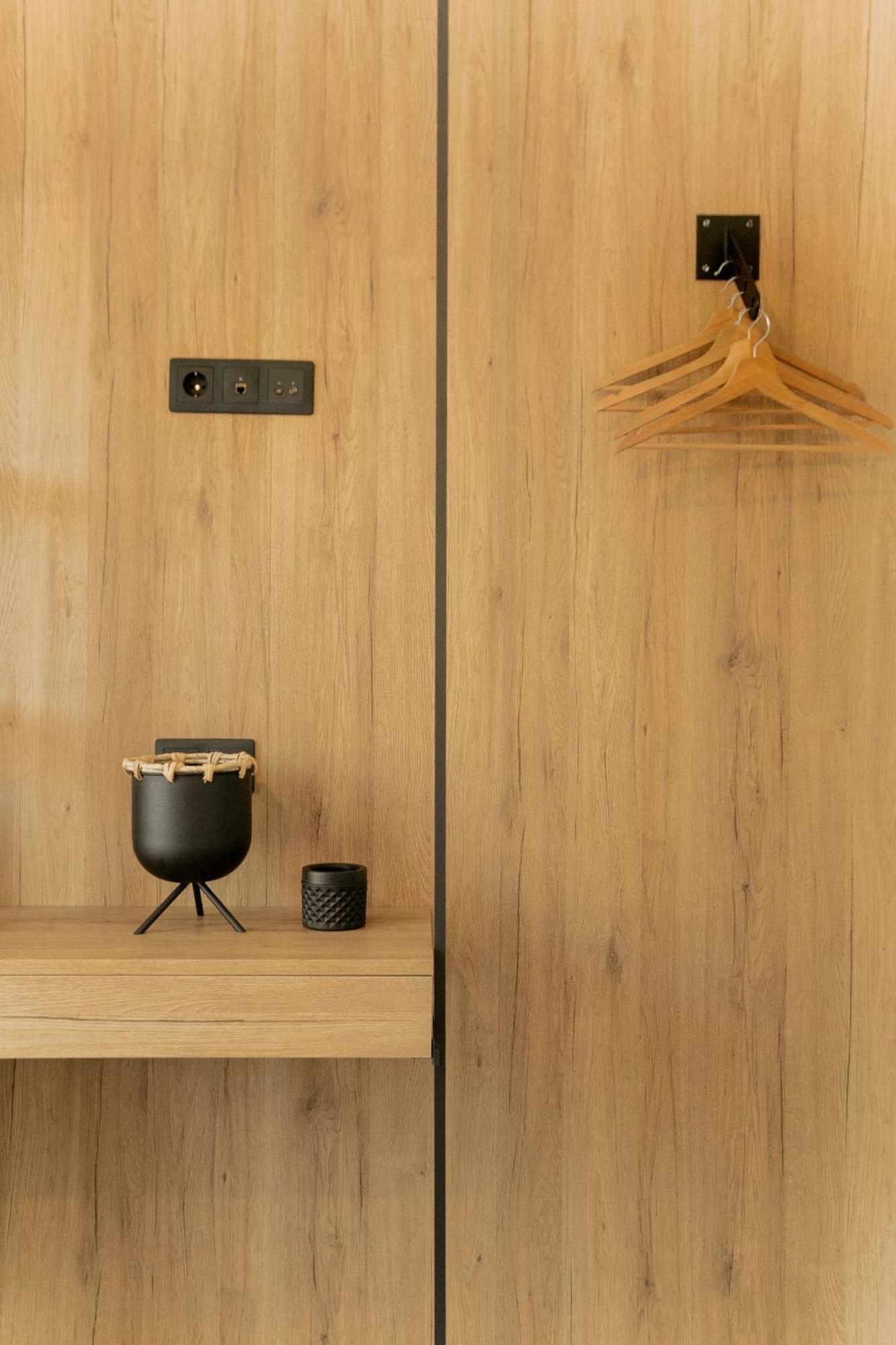Limani Apartment