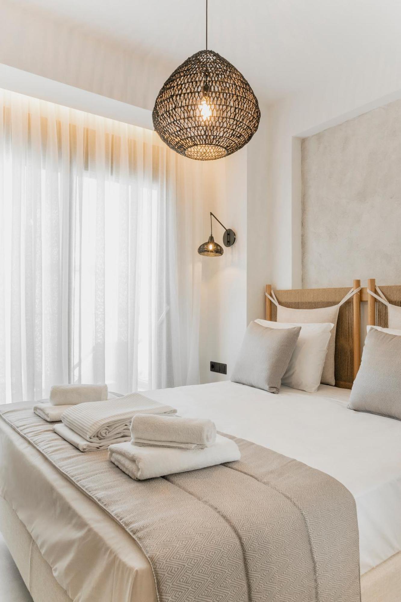 Limani Apartment *