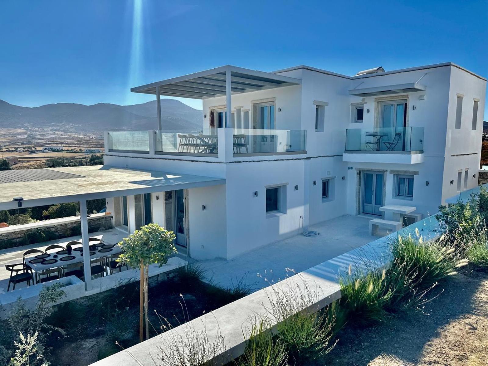 Blue Rock Villa *