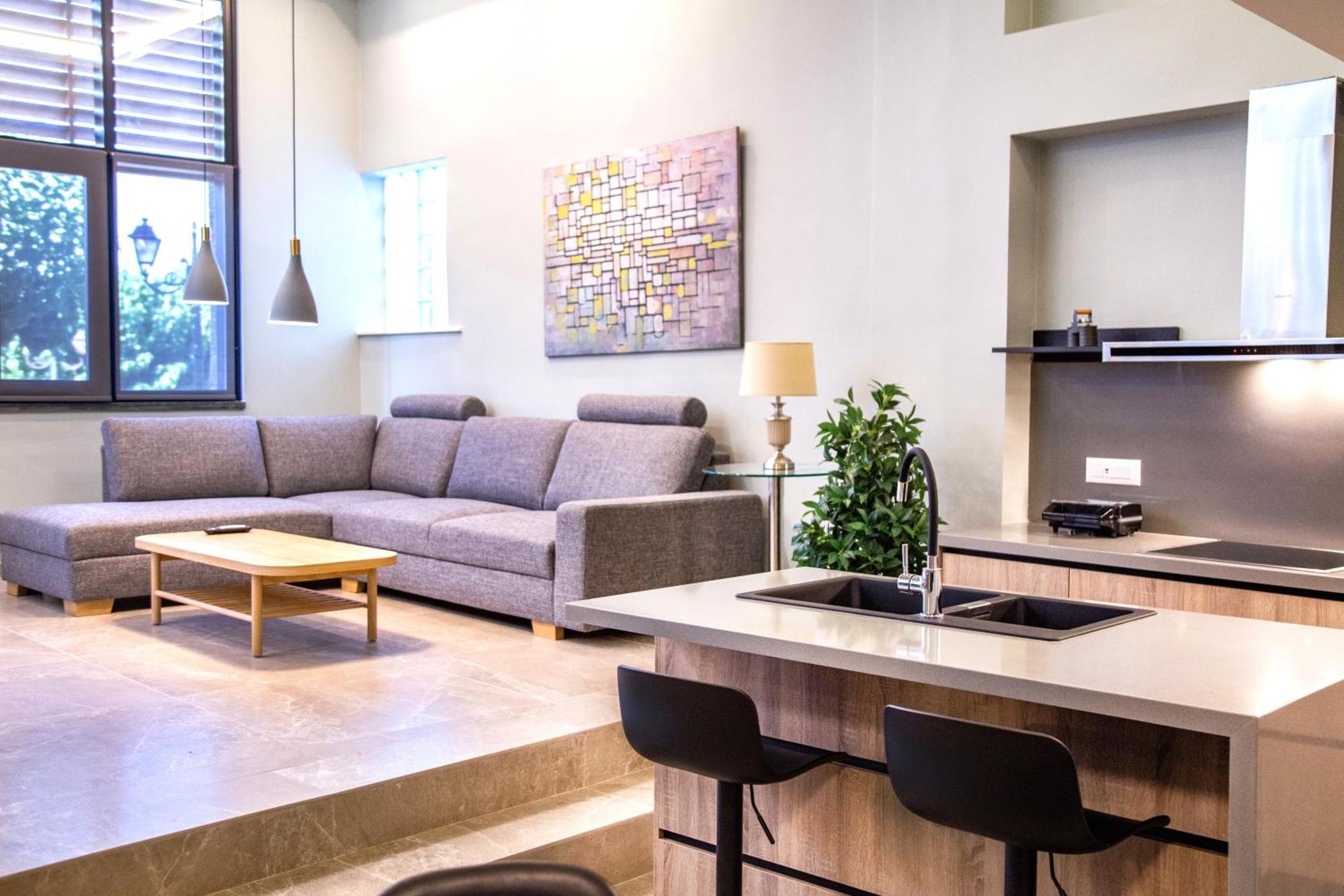 La Strada Executive Holiday home *