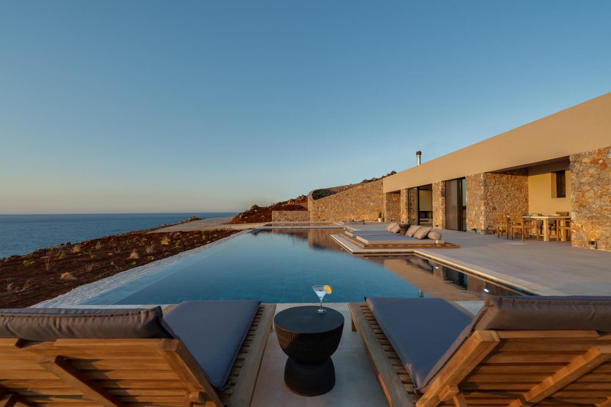 Arion Aesthesis Superior Heated Pool *