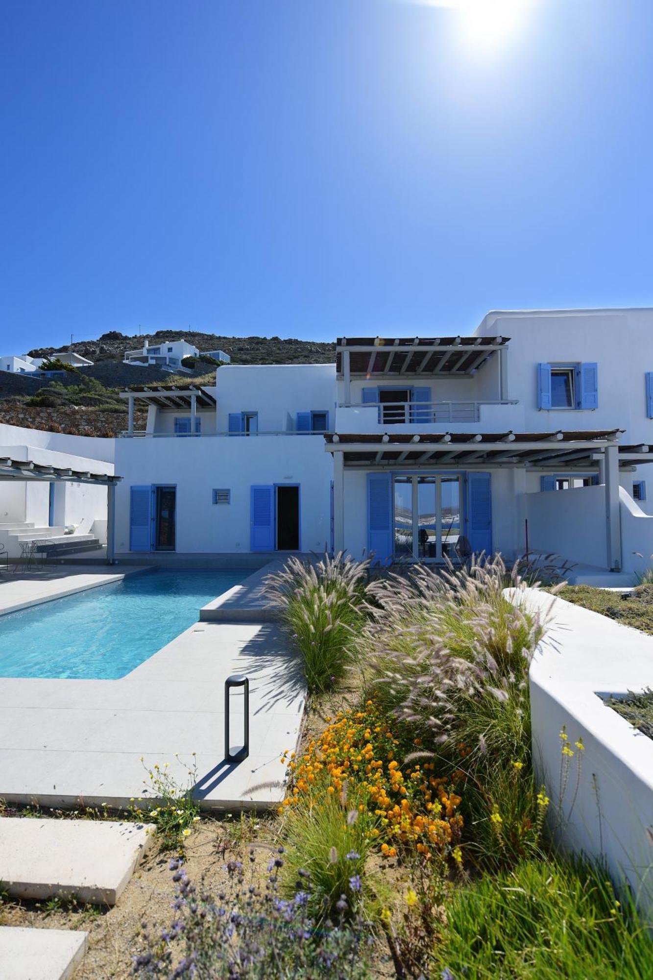 Ariti's 1 - Naxos * Naxos City