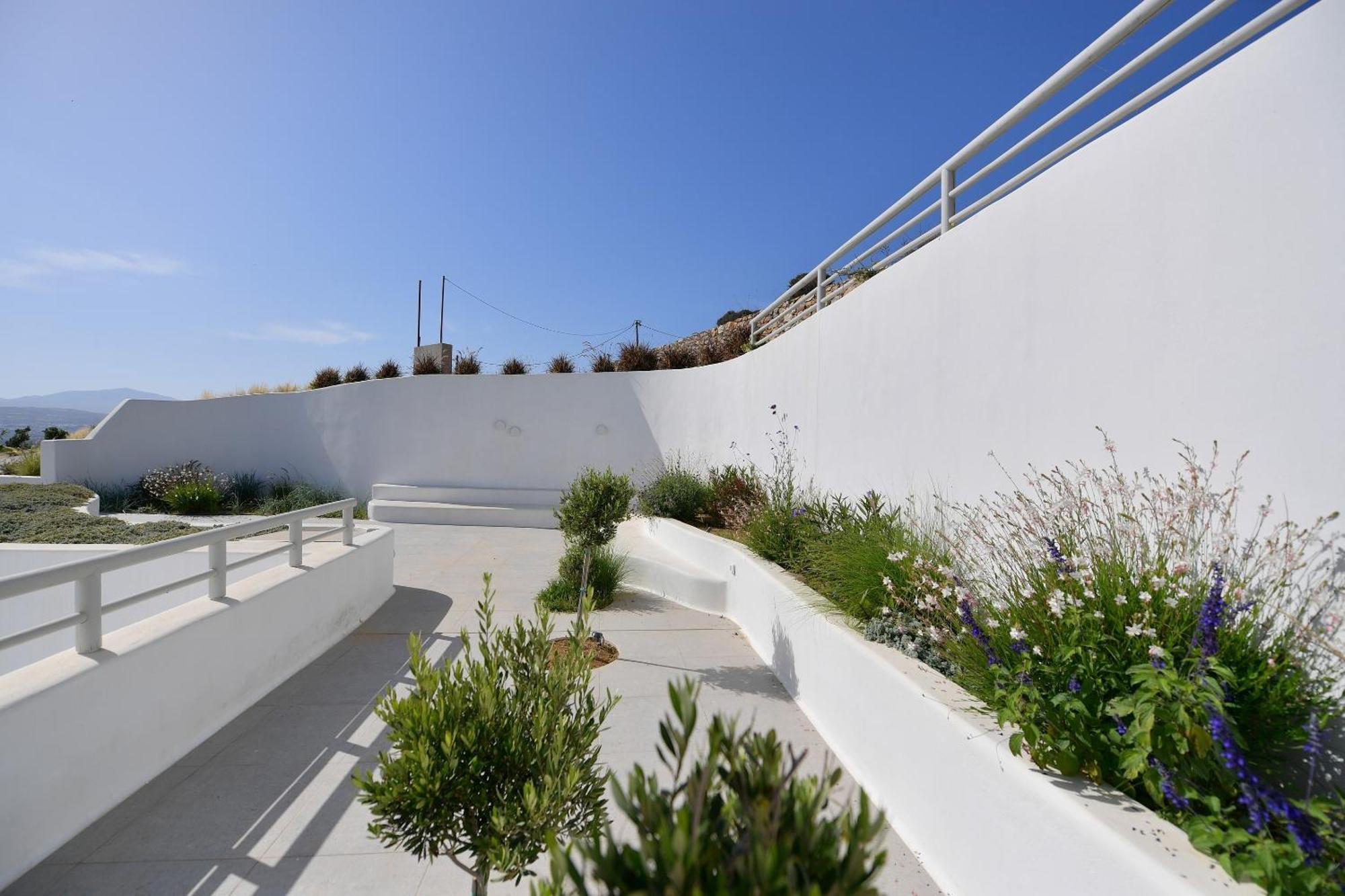 Ariti's 1 - Naxos * Naxos City
