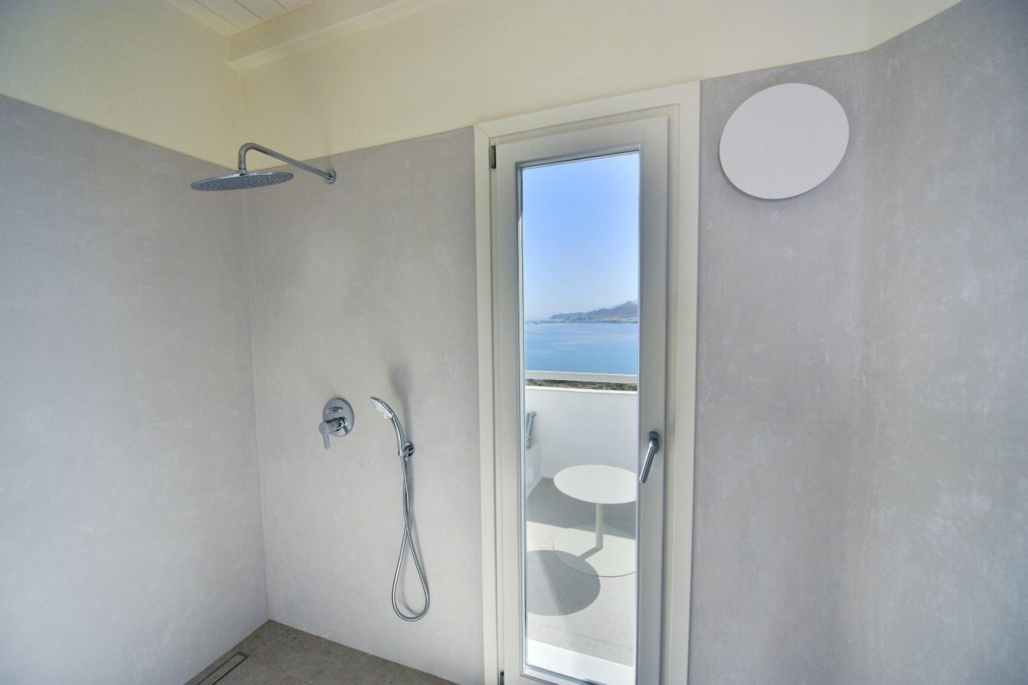 Ariti's 1 - Naxos *