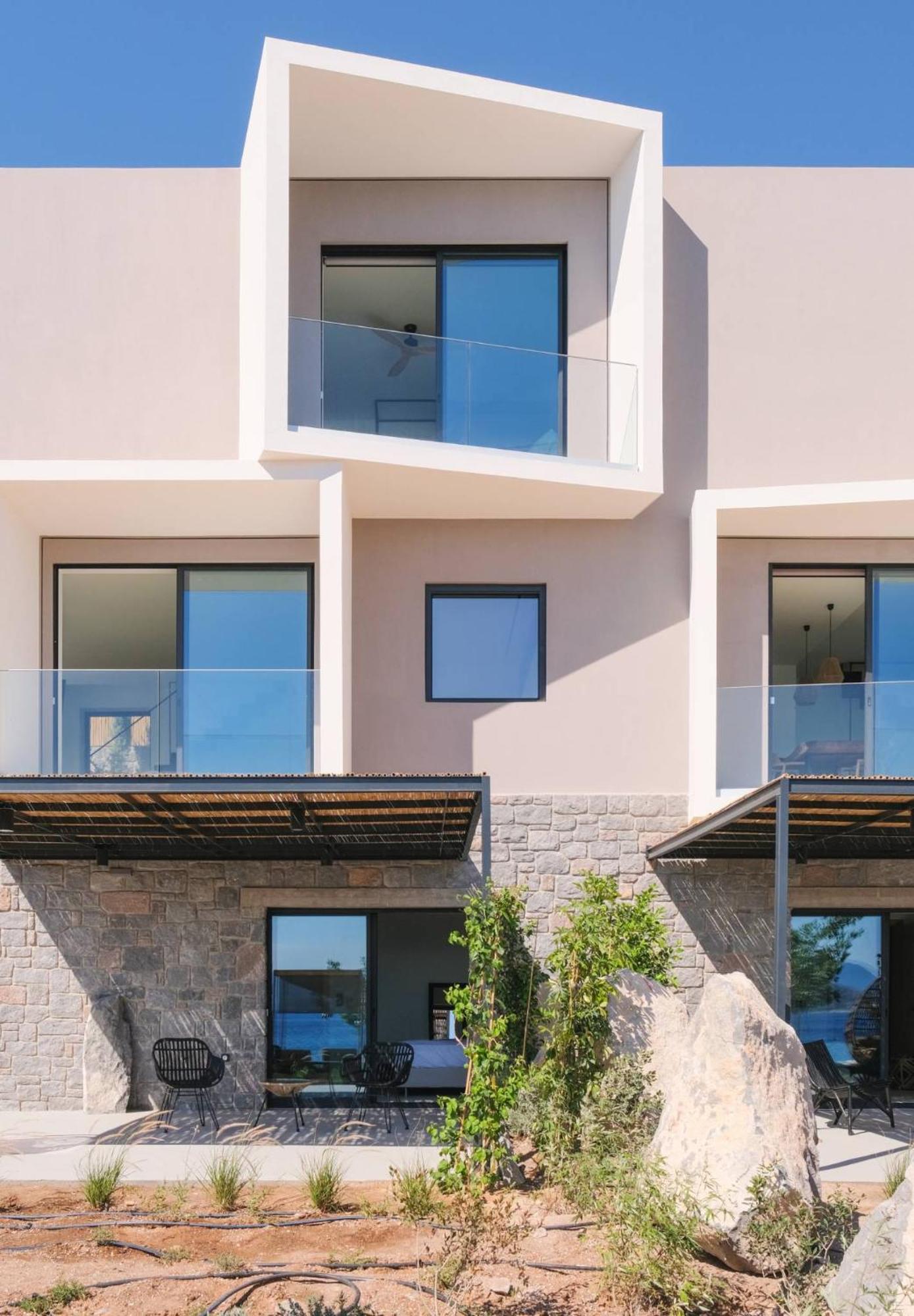 Apartment Floating Cube