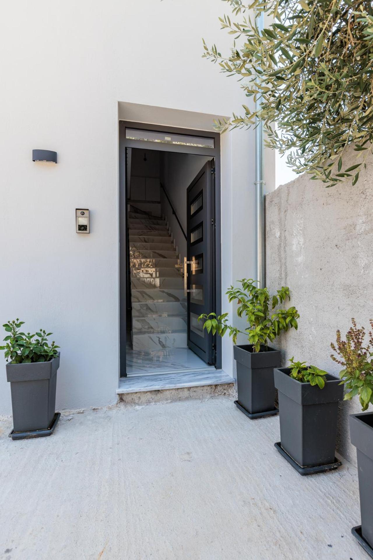 Ioanna House Apartment