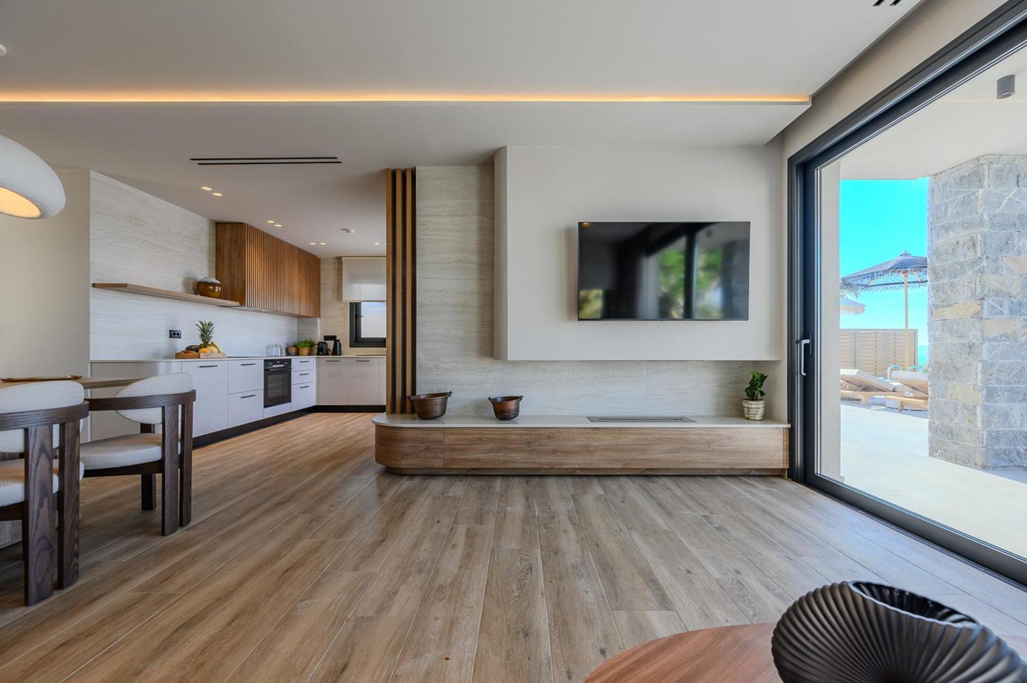 Nysa Luxury 1 *