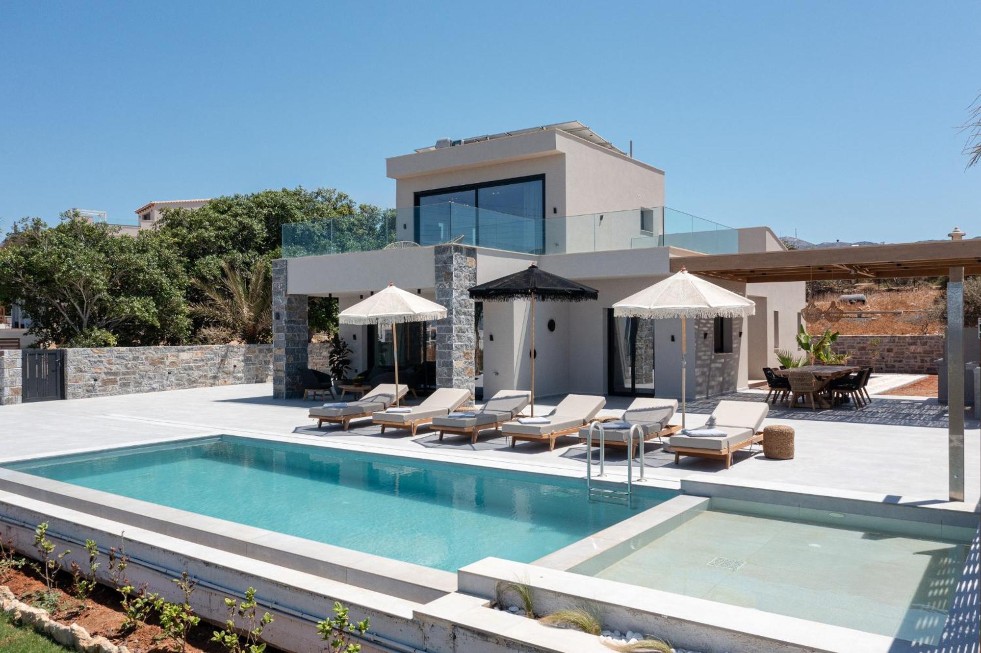 Nysa Luxury 1 Villa