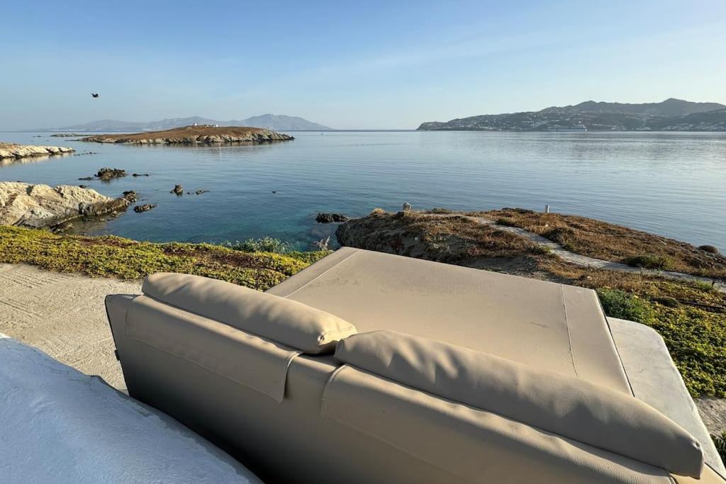Annita On The Water With 5 Bedrooms *