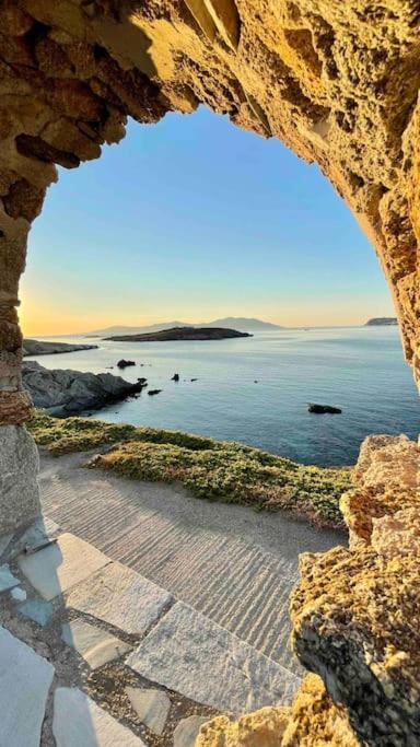 Villa Annita On The Water With 5 Bedrooms Mykonos Town