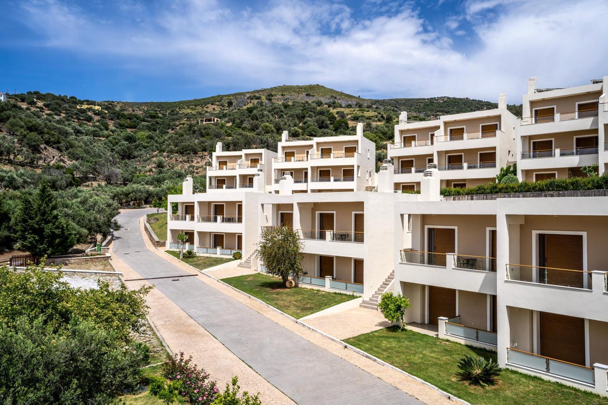 Evia & Hotel
