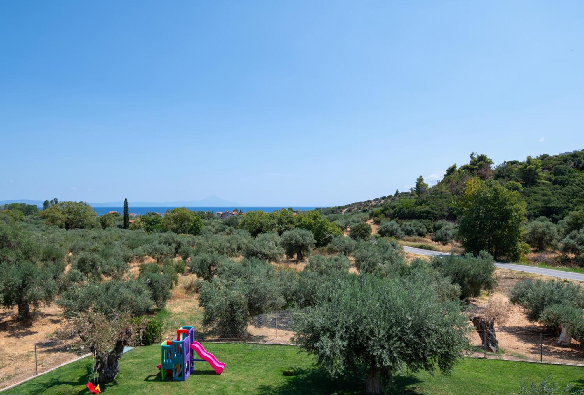Aparthotel Agrelia 3*