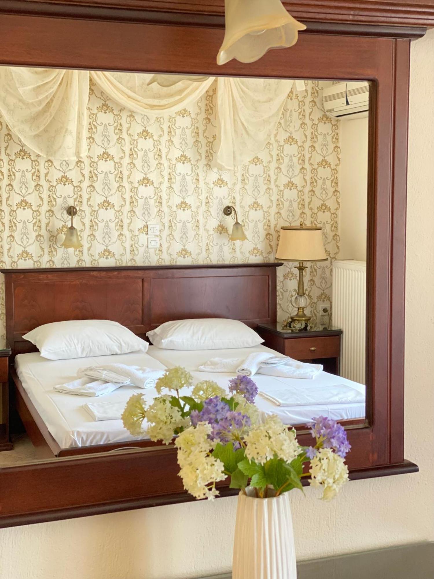 Hera Aparthotel