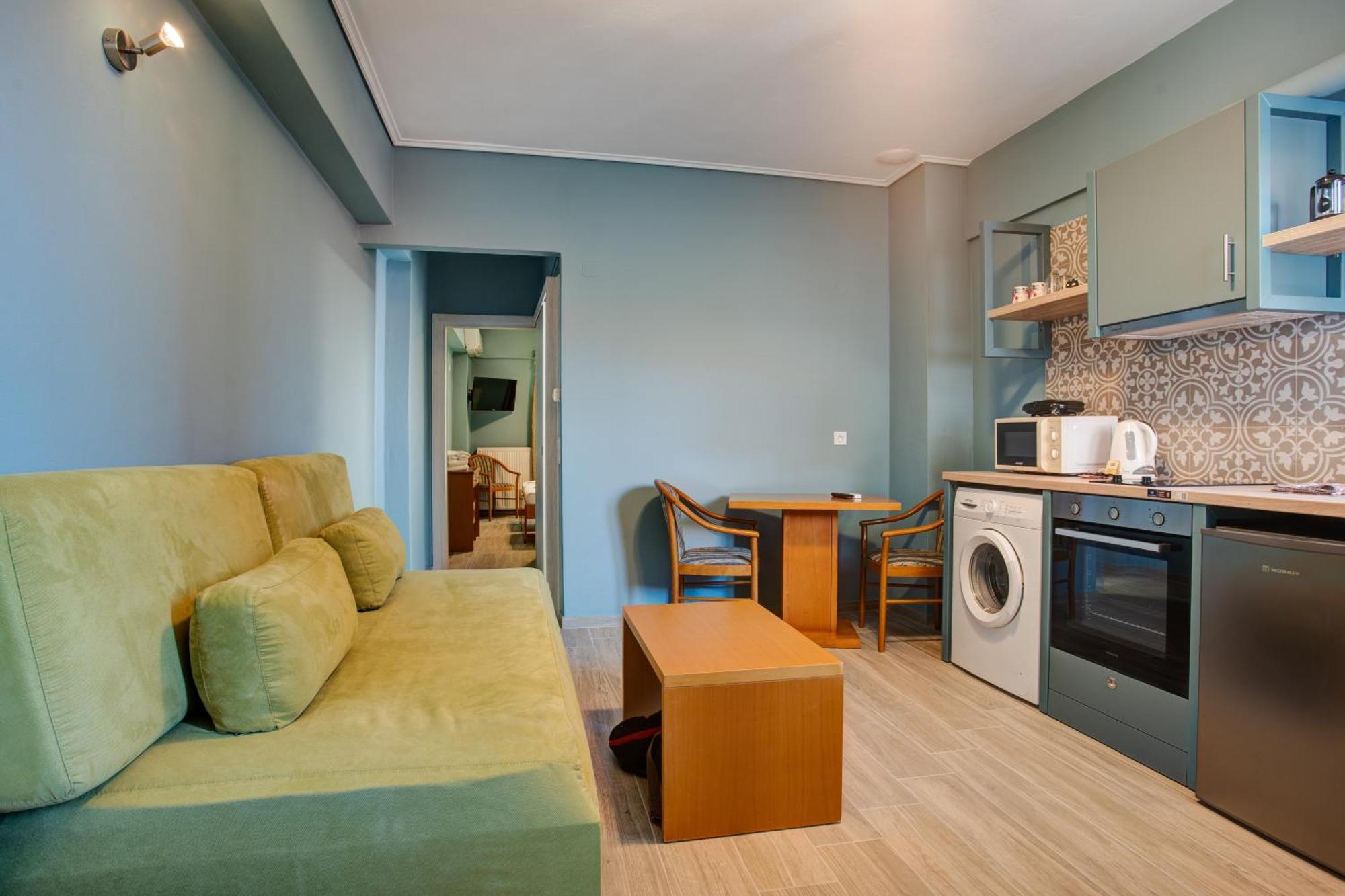 Heliotrope The Studios Apartment *