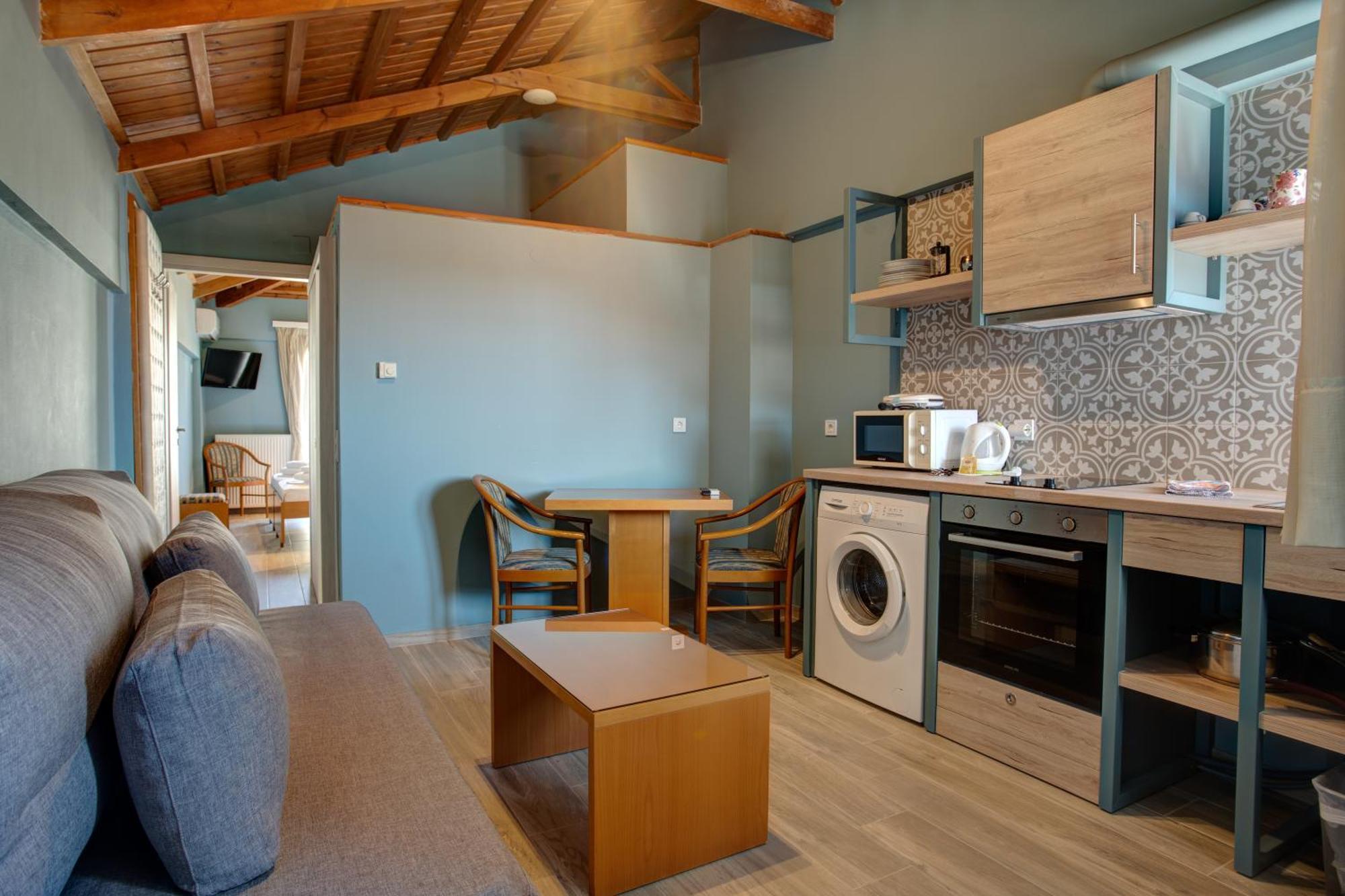 Heliotrope The Studios Apartment