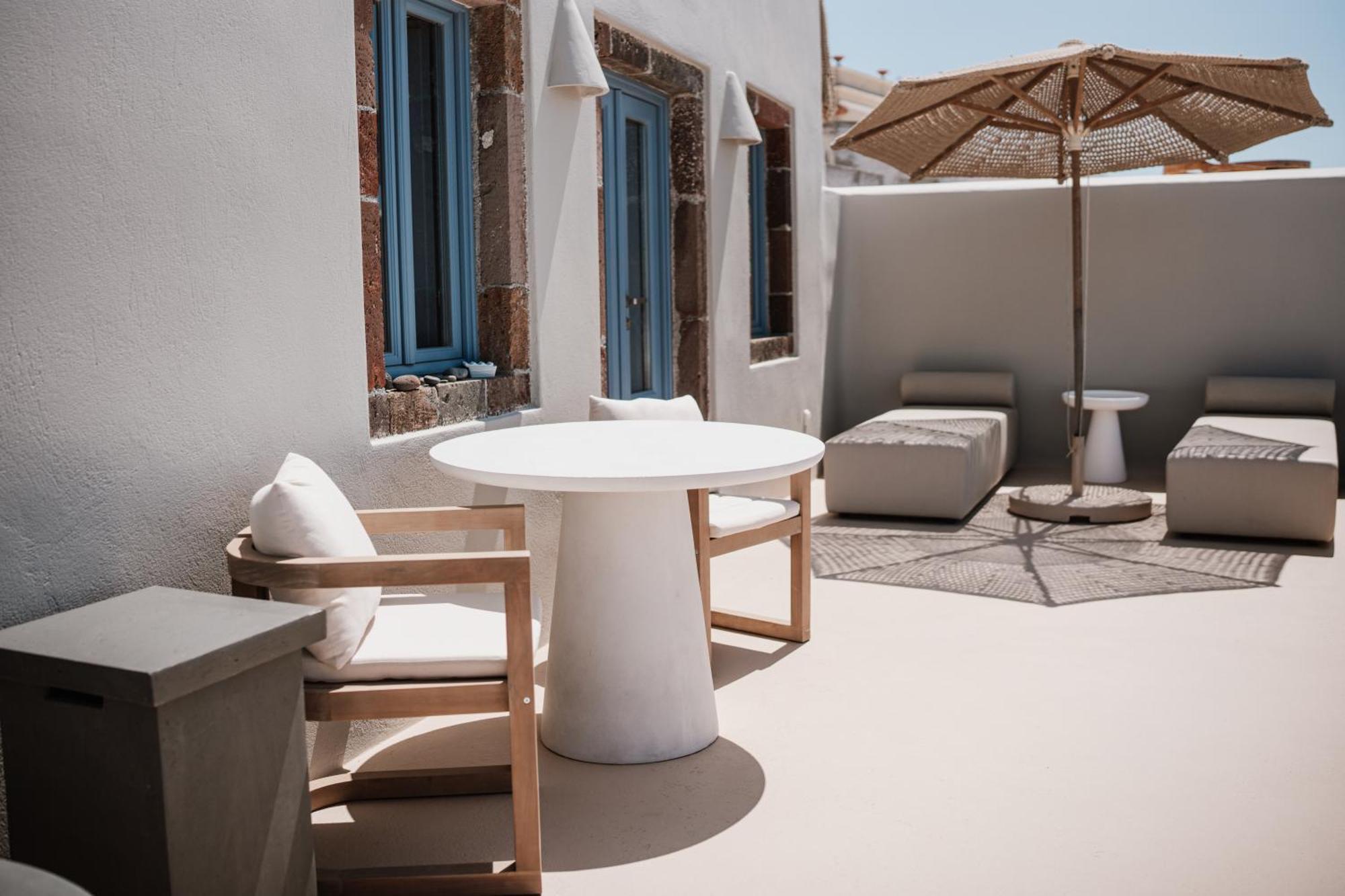 Luna Santorini Apartment Pyrgos Kallistis