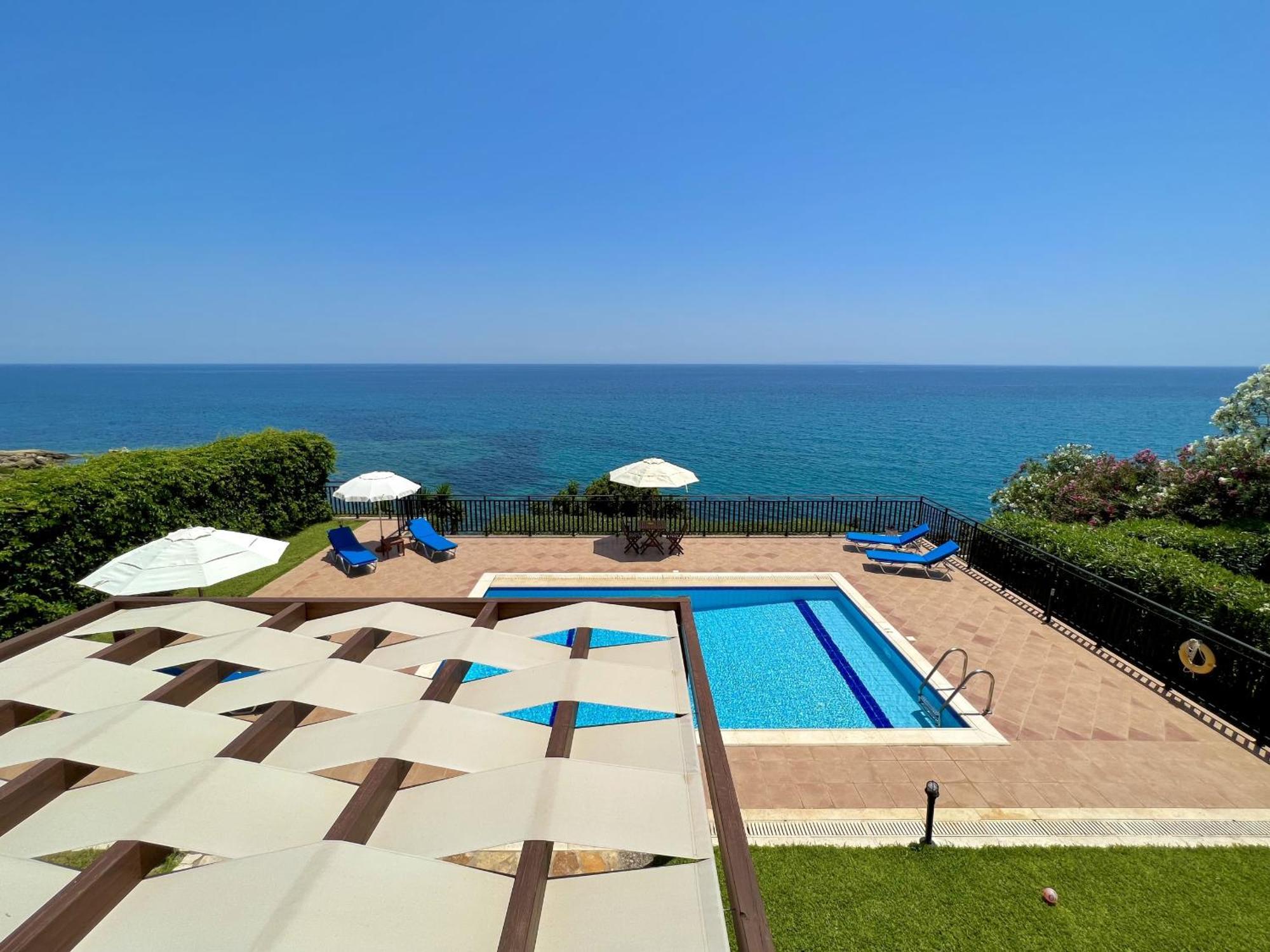 Sakos Villa