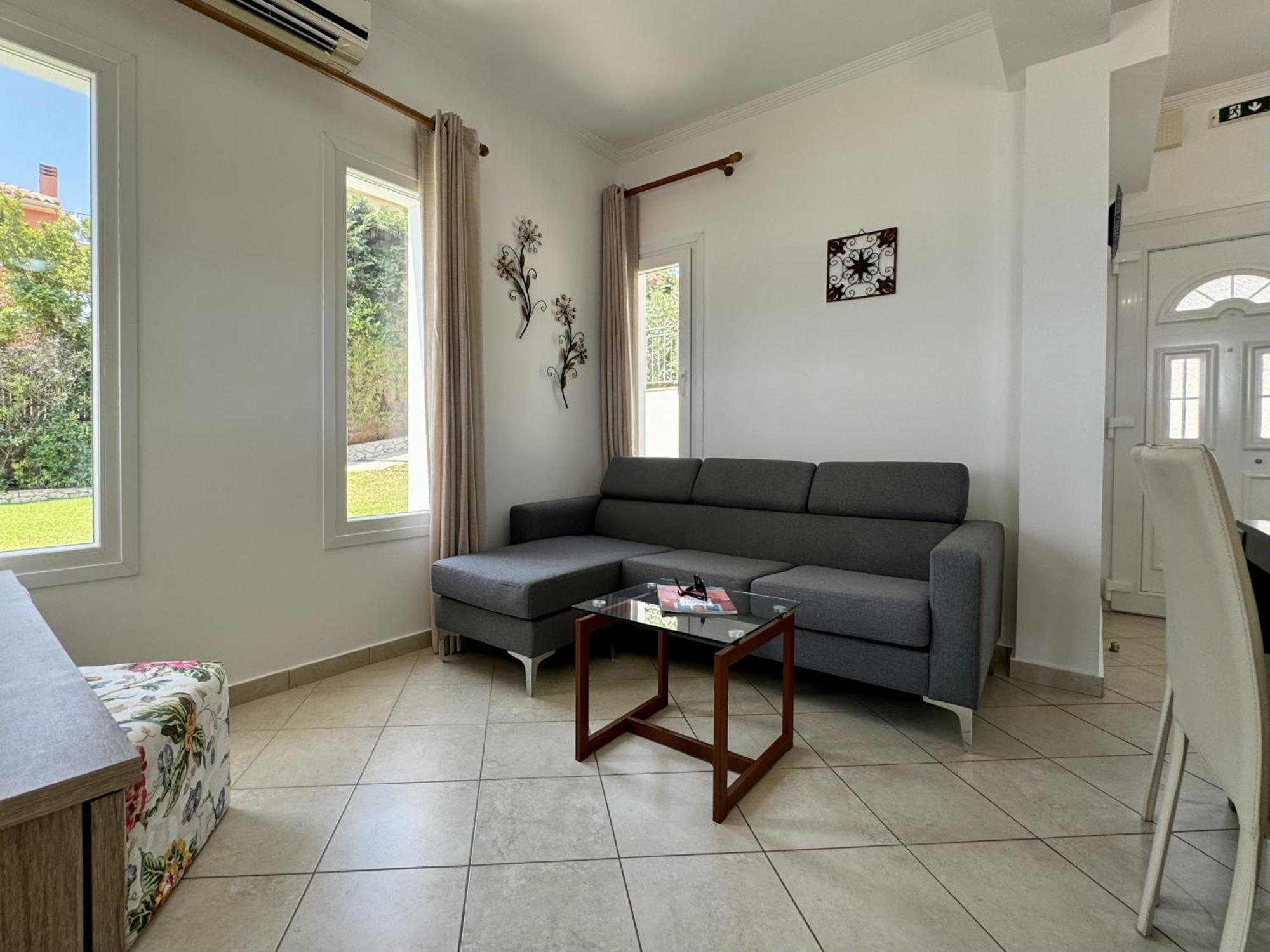 Sakos Villa *