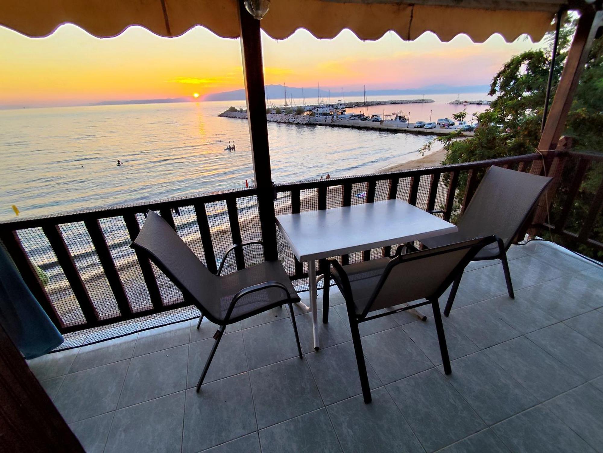 Beachfront Thassos Apartment *