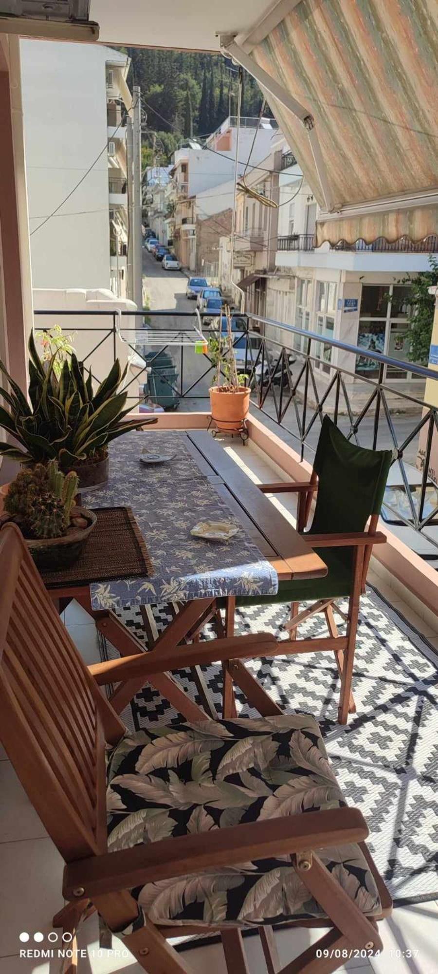 Andriannas Apartment-parking Lot Included Apartment