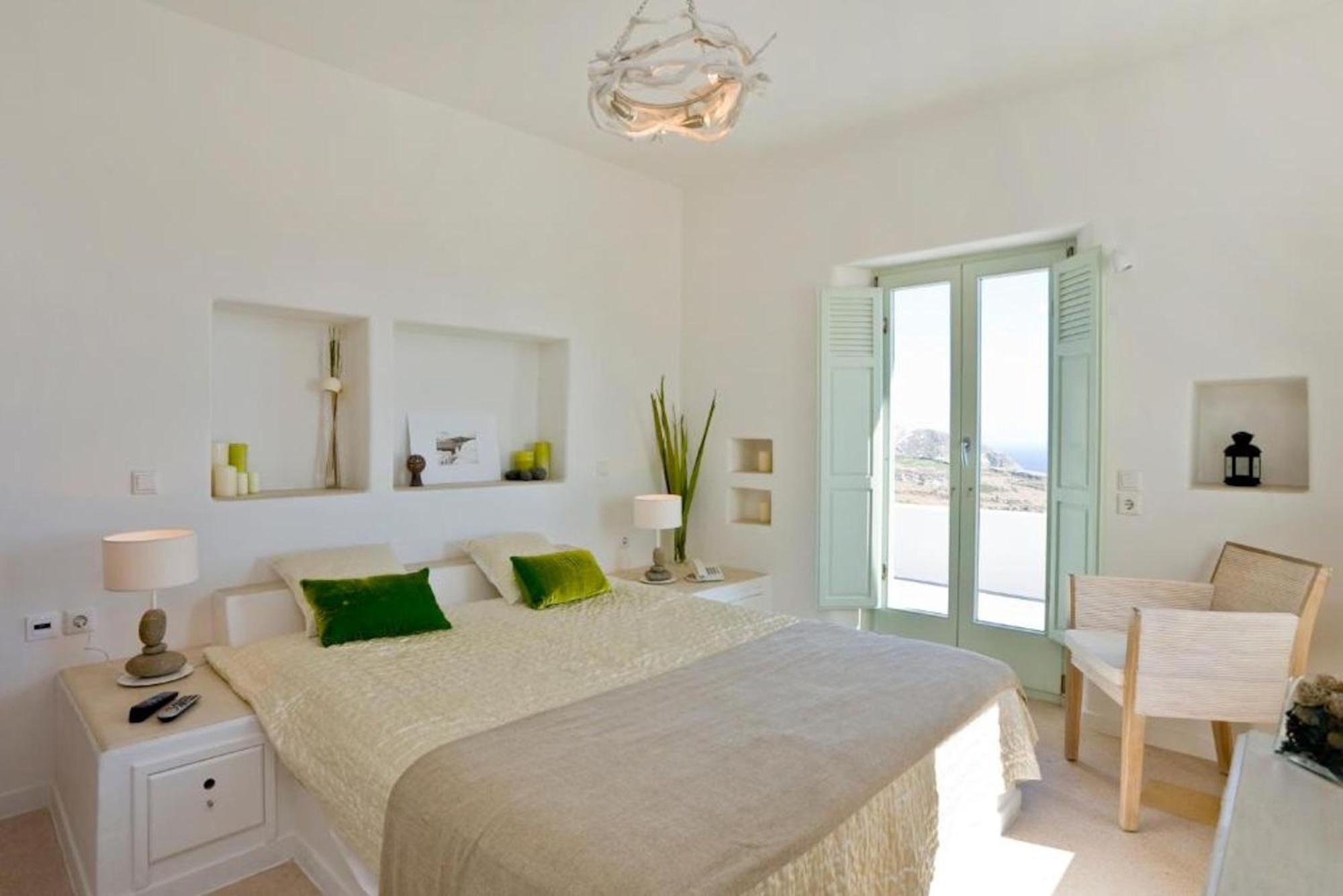 Villa Wonderful Santorini Villa 5 En-Suite Bedrooms Villa Elysium Heated Pool Caldera Views Akrotiri