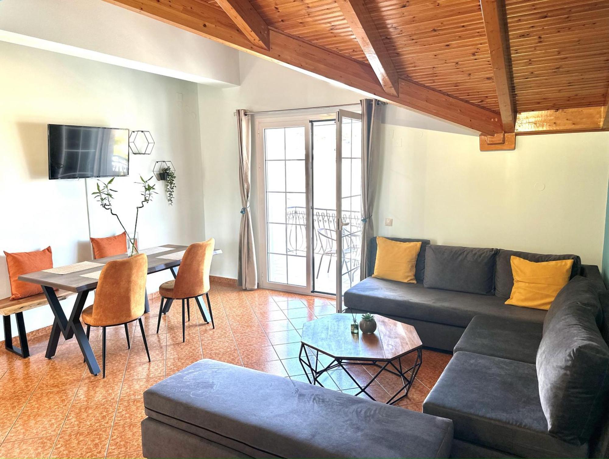 Apartment Liberator Attic Argostoli (Kefalonia)