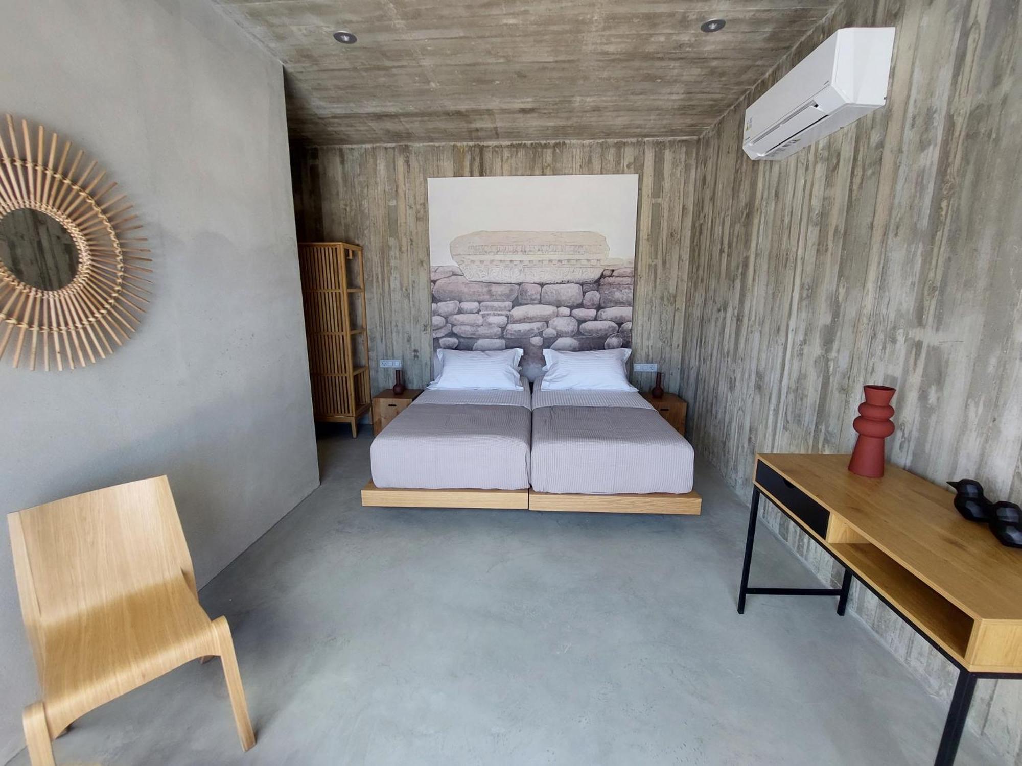 Marnos Luxury Villa