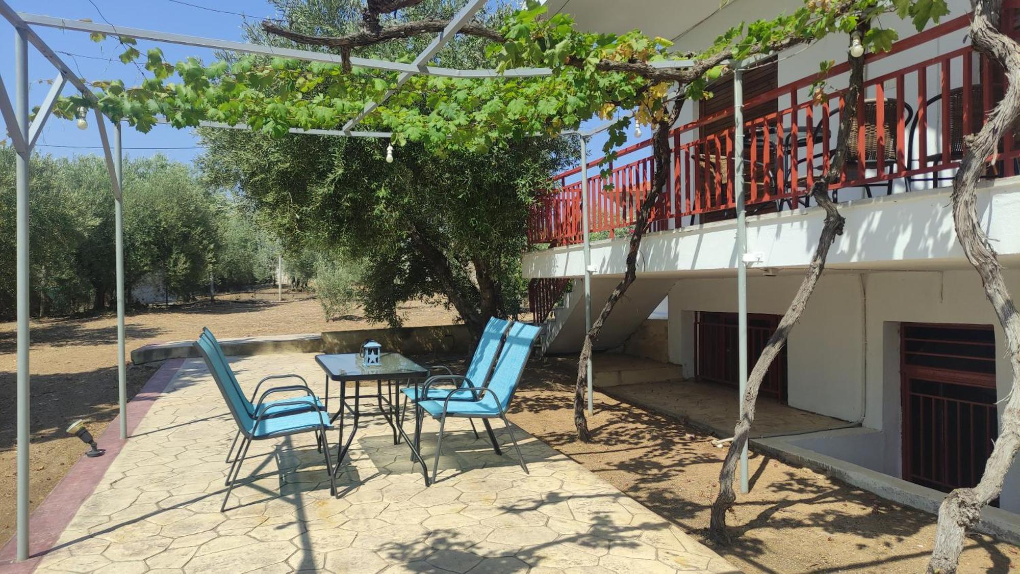 Platanos New Holiday home Nea Moudania