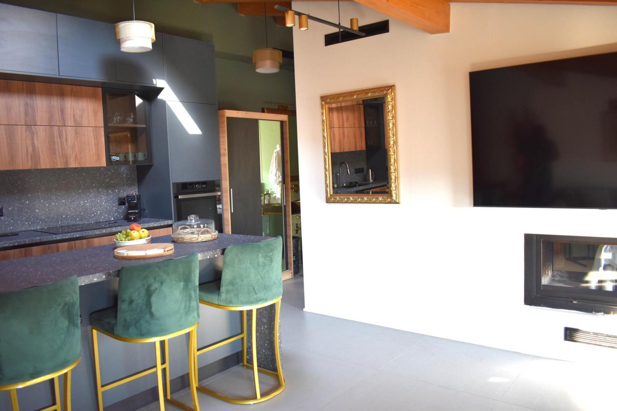 Skyview Apartment Alepou