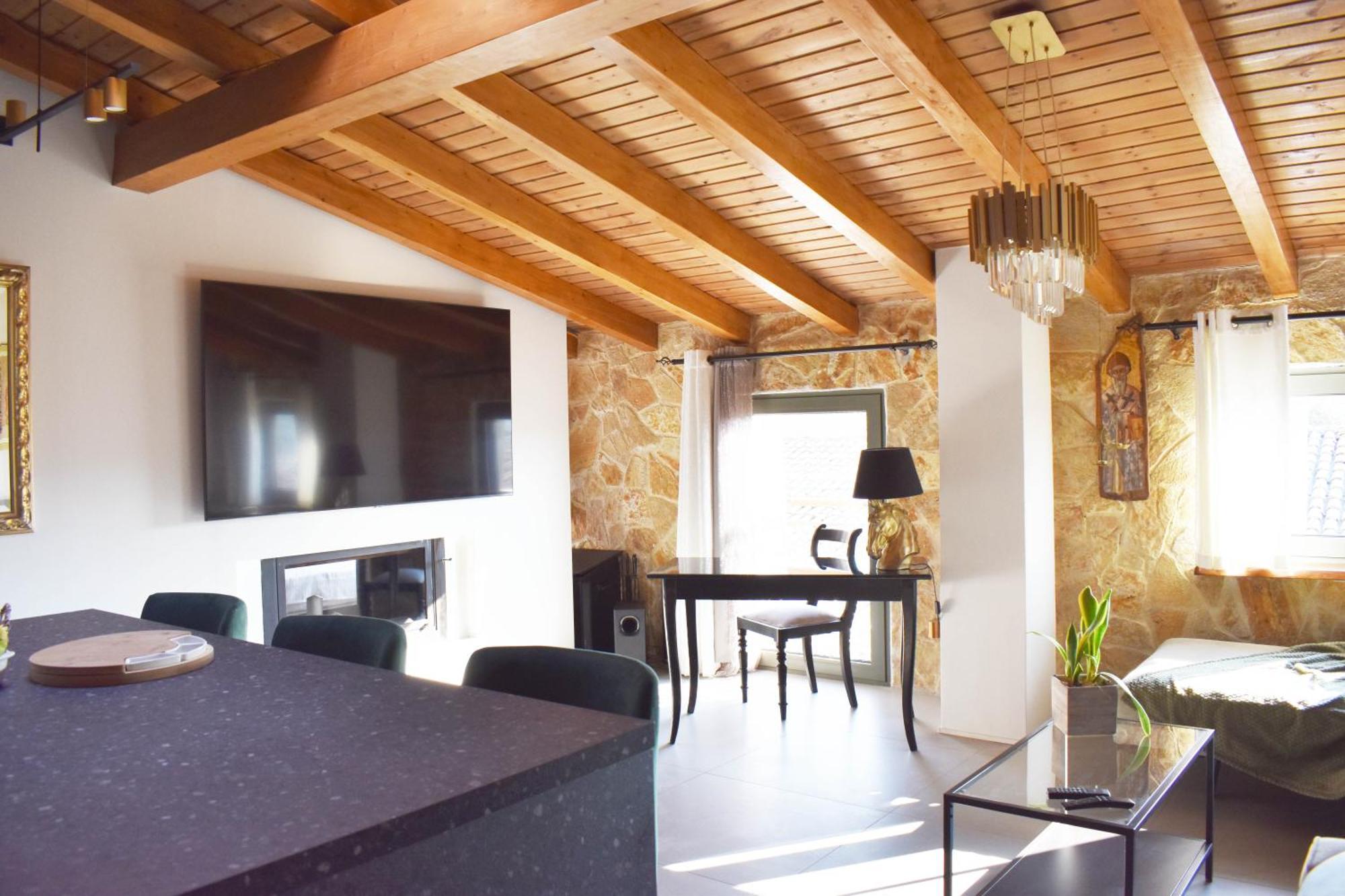 Skyview Apartment