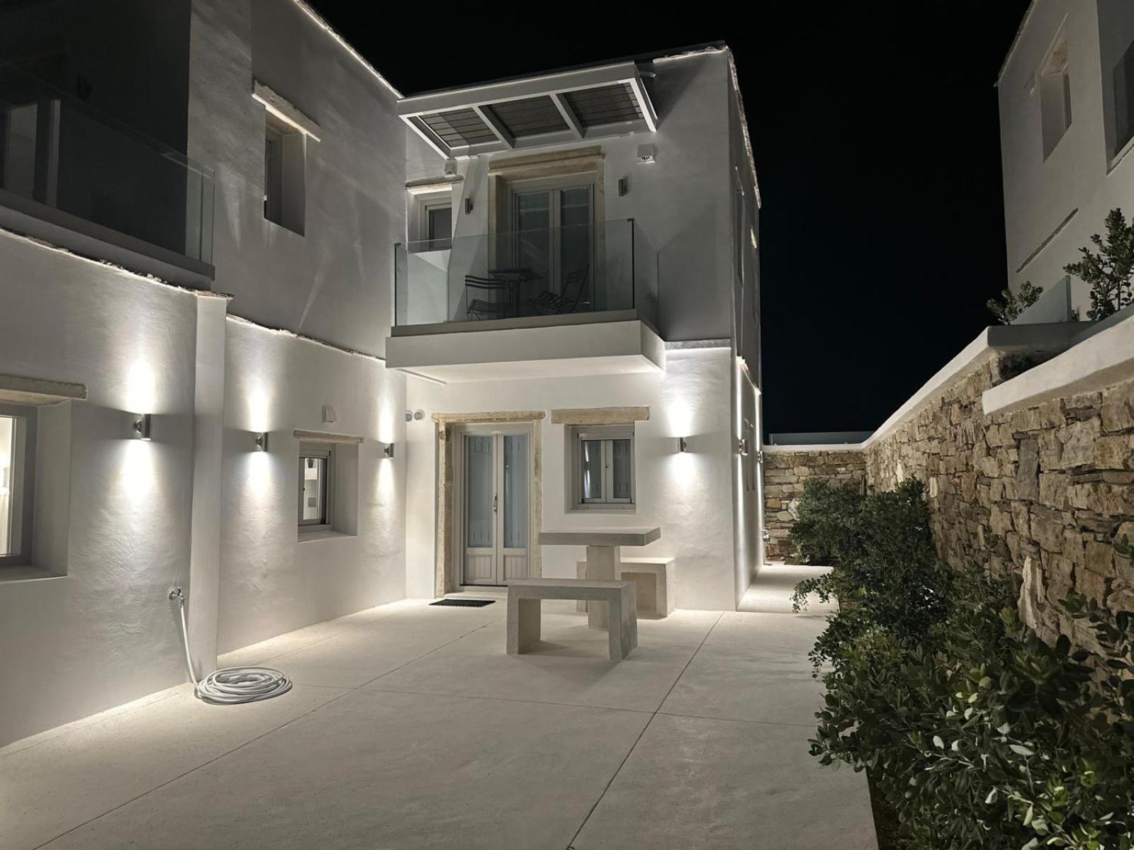 Villa Blue Rock Piso Livadi