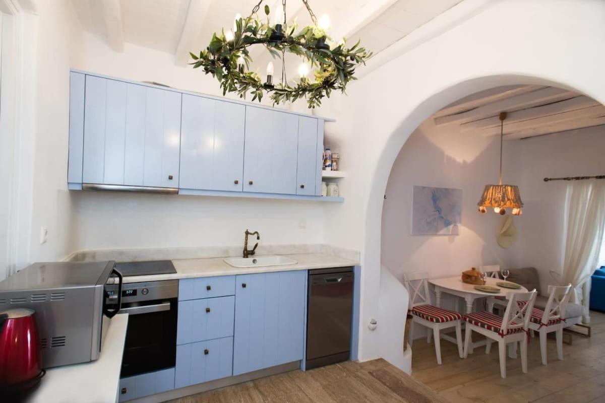Gorgeous W Ocean Views And Shared Pools! Villa Ornos (Mykonos)