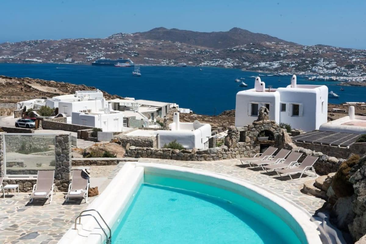 Gorgeous W Ocean Views And Shared Pools! Villa Ornos (Mykonos)