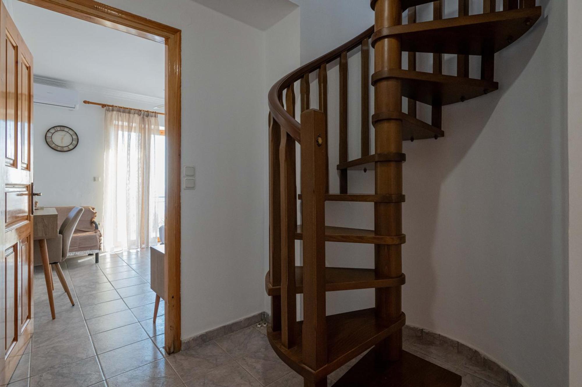 Theasea Apartment
